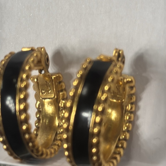 YSL VINTAGE YVES ST LAURENT black and gold clip on hoop earrings NEW CONDITION! - Picture 7 of 13